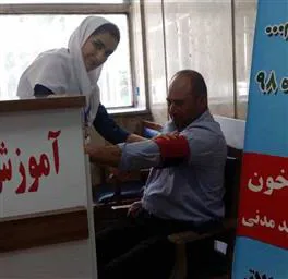 بسیج ملی کنترل فشار خون در مرکز قلب شهید مدنی تبریز
