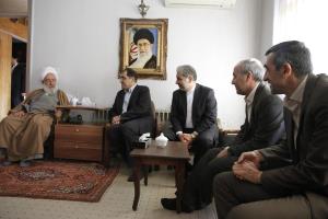 16 بهمن/دیدار وزیر بهداشت با حضرت ا...شبستری و سخن