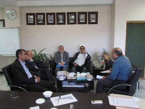 نشست اعضای مجمع خیرین سلامت با ریاست دانشگاه 