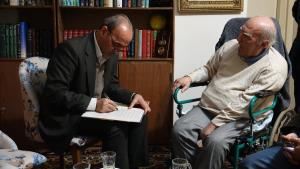 عیادت وتجلیل ازدکتردانشور بنیانگذارجراحی قلب