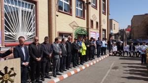 " پویش نه به مواد محترقه‌ی خطرساز" در دبیرستان است