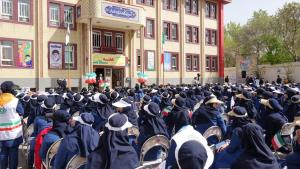 زنگ سلامت  سال 96 در مدرسه دخترانه خیام ناحیه 3