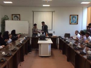 مراسم تودیع ومعارفه مدیر آزمایشگاه غذا ودارو