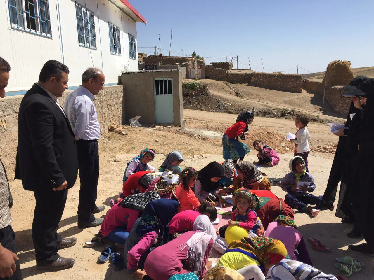 بازدید رییس دانشگاه از اردوی جهادی بسیج دانشجویی در چاراویماق