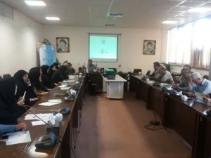 دوره آموزشی آشنایی با برچسب اصالت و سلامت کالا و جلوگیری از قاچاق محصولات غیر مجاز سلامت محور 