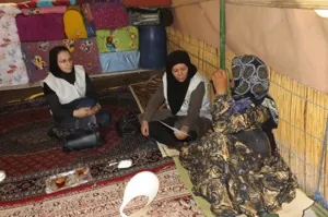 کاروان سلامتگران در قالب اردوی جهادی در مناطق عشایرنشین سراب 