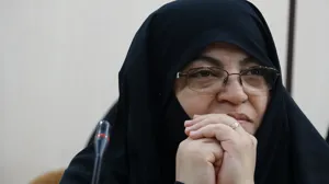 اجازه طبابت مستقل در اکثر کشورها بعد از اتمام دوره تخصص داده می‌شود 
