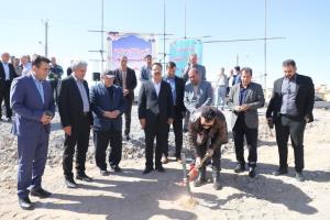 آیین واگذاری زمین و کلنگ‌زنی بیمارستان 220 تختخوابی خیرساز سهند