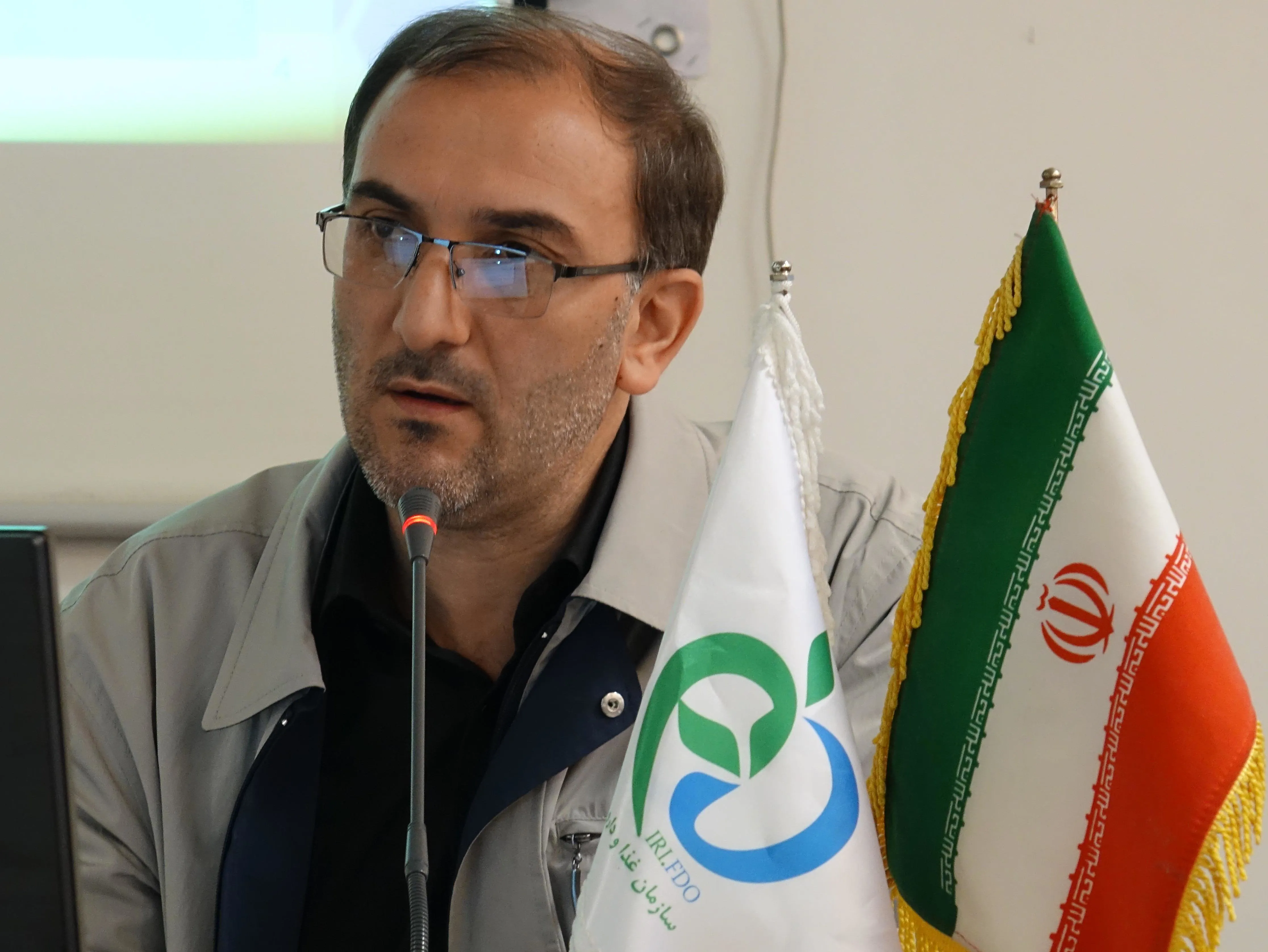 برنامه های متنوع معاونت غذا و دارو تبریز در هفته گرامیداشت روز جهانی غذا 