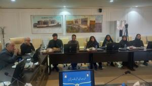 «تلاش ما کسب رضایت مردم، کارکنان و دانشجویان با امکانات موجود است»