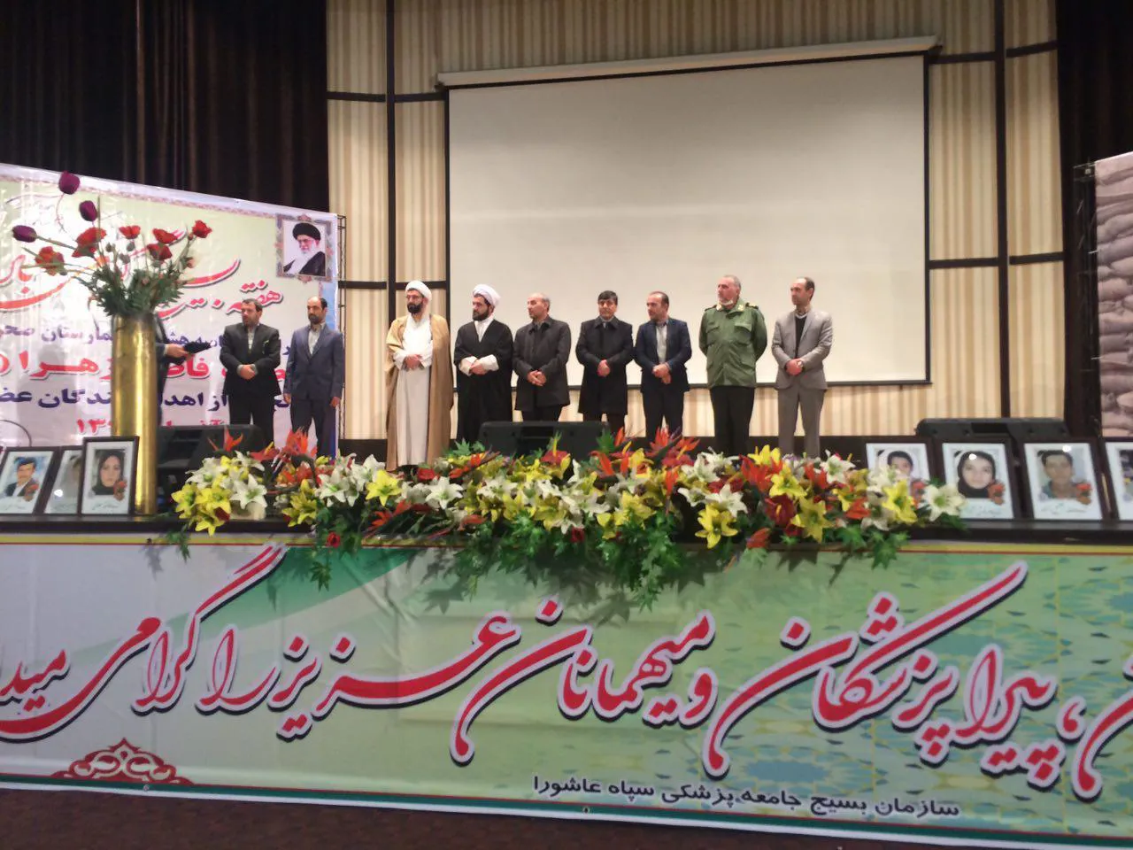  60درصد اعضای دانشگاه علوم پزشکی تبریز در قالب بسیج جامعه‌ی پزشکی فعالیت می‌کنند