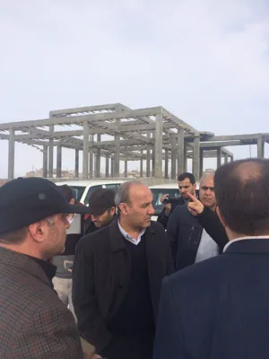 باز دید رییس دانشگاه علوم پزشکی تبریز از درمانگاه خیر ساز در حال احداث شهر هرزند عتیق