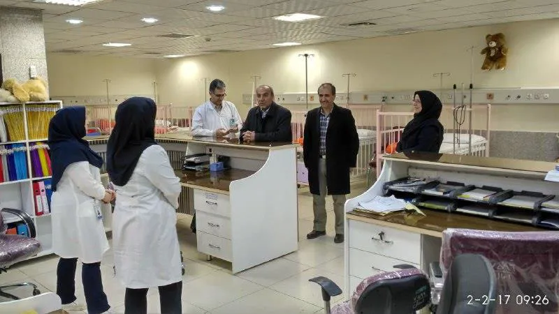 بمناسبت روز پرستار دکتر صومی در مرکز آموزشی درمانی کودکان حضور یافت