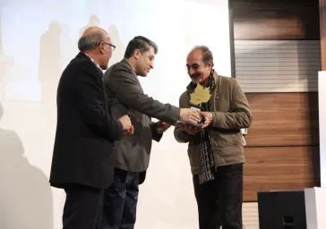  اختتامیه فرهنگی و هنری دانشگاه در آمفی تئاتر ساختمان جدید دانشکده داروسازی برگزار شد