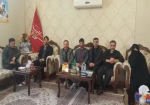 دیدار کانون بسیج جامعه پزشکی شهید شفیع زاده معاونت غذا و دارو با خانواده شهید مدافع حرم وحید فرهنگی والا