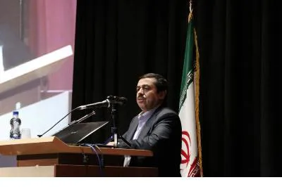  حضور مددکار در کنار پزشک و پرستار بر بالین بیمار ضرورت دارد     