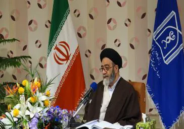 مدیران در تصمیم گیری های خود باید با کارشناسان مجموعه تحت مدیریت خود حتی مخالفانشان نیز مشورت نمایند 