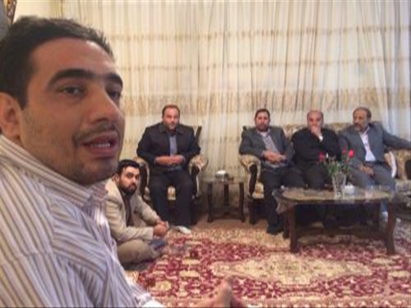 معاینه جانباز مدافع حرم حاج صمد فاتح نژاد توسط تیم