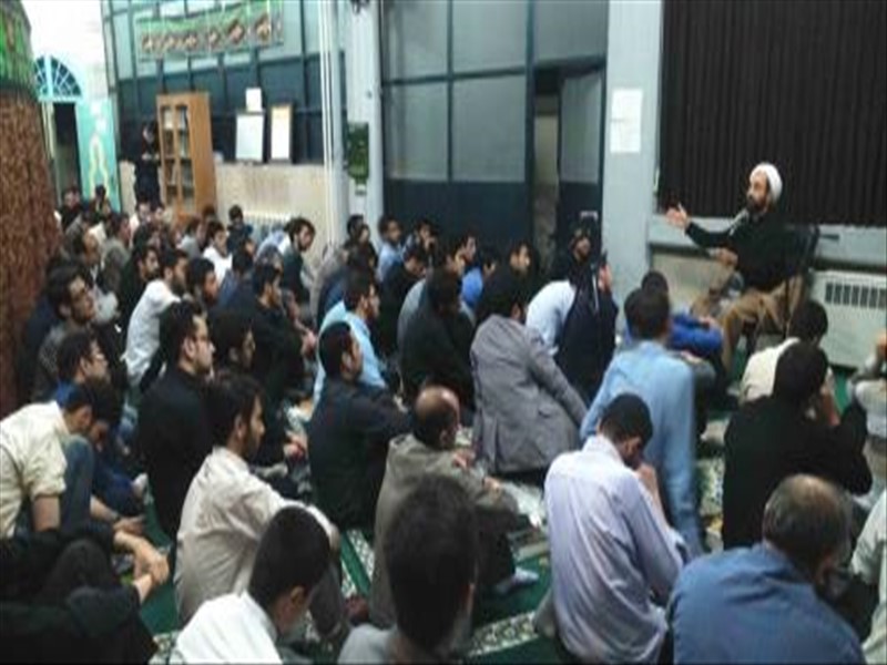 مراسم احیای لیالی قدر